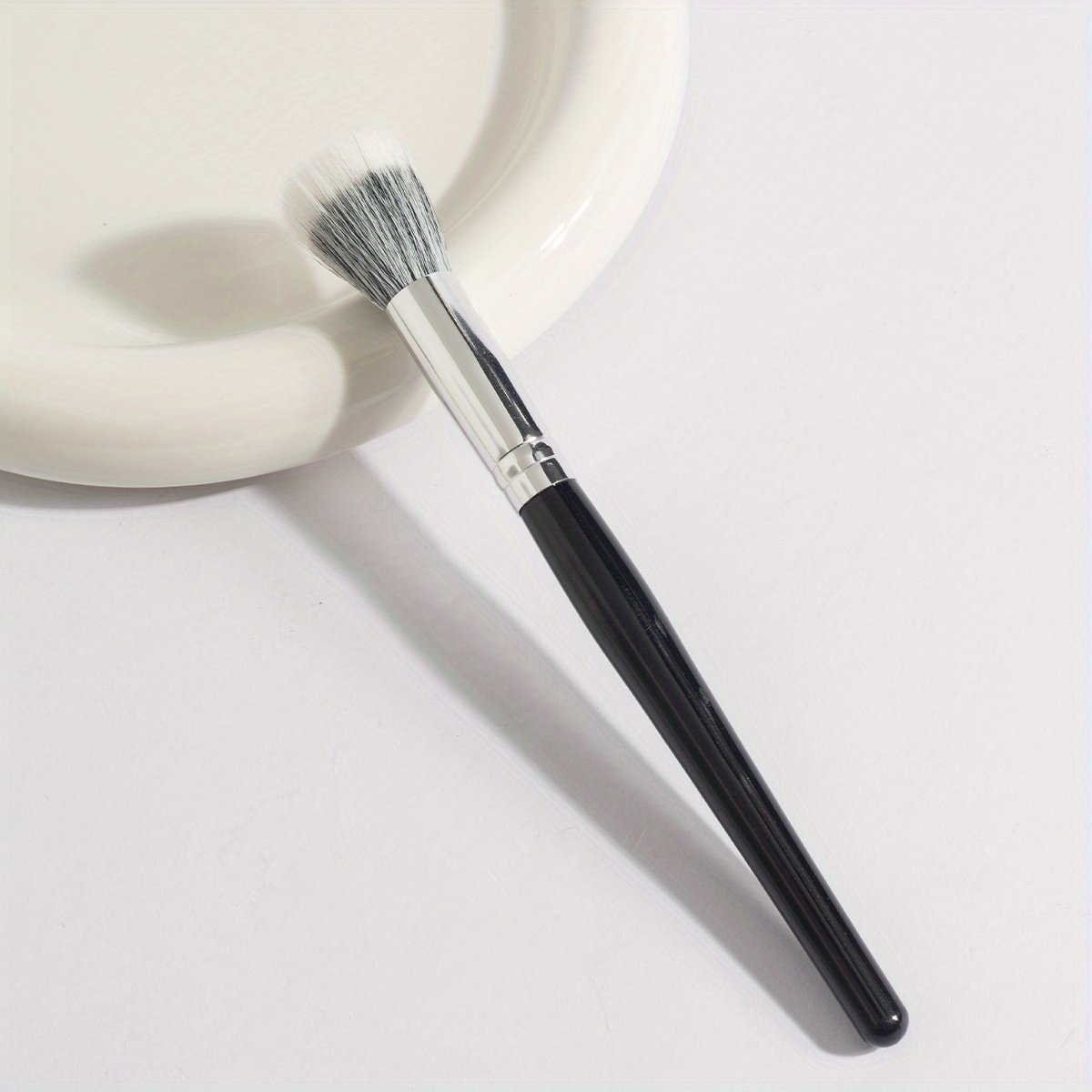 Stippling Rouge Brush for Blush