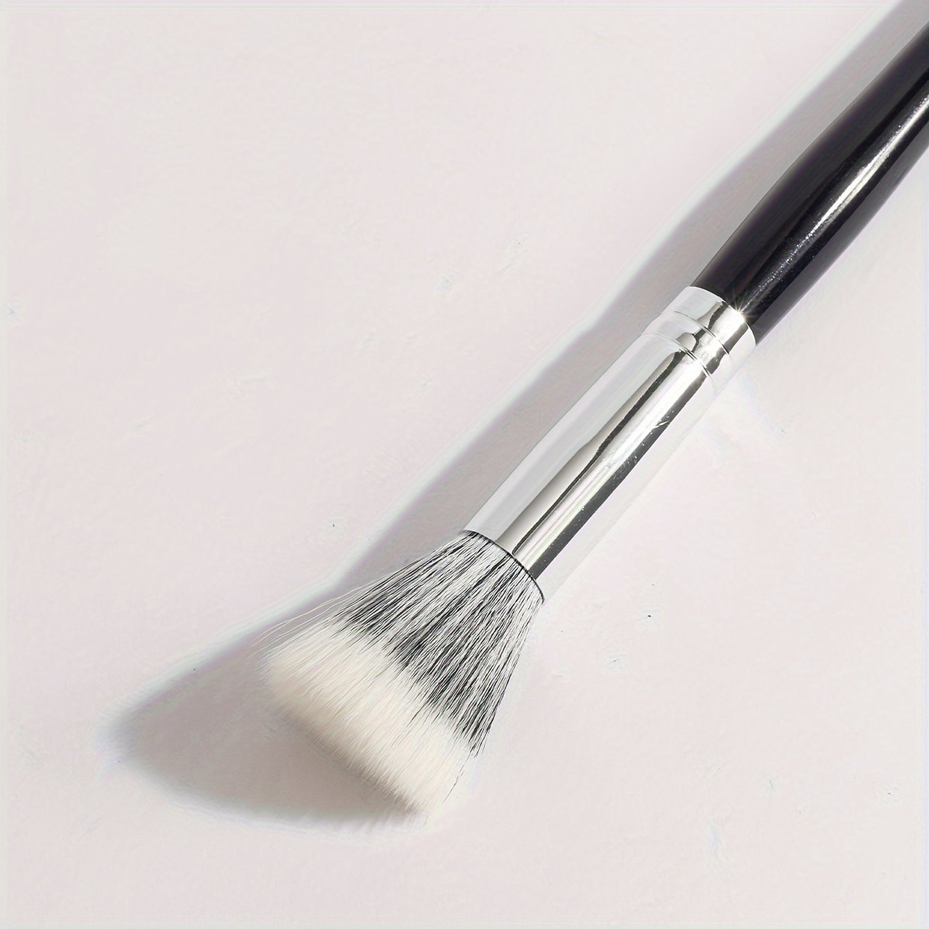 Professional blush brush with soft bristles