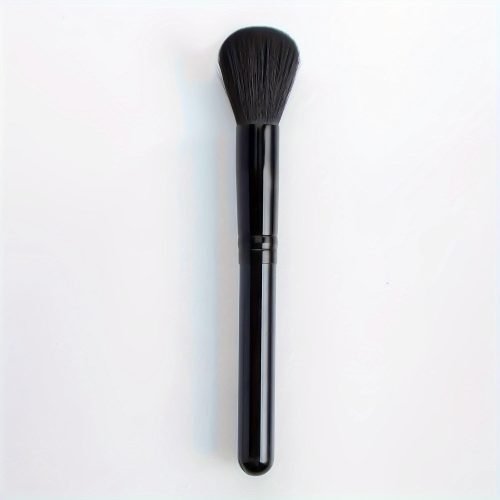 Wooden Handle Nylon Bristle Blush Brush - Soft, Gentle, Reusable