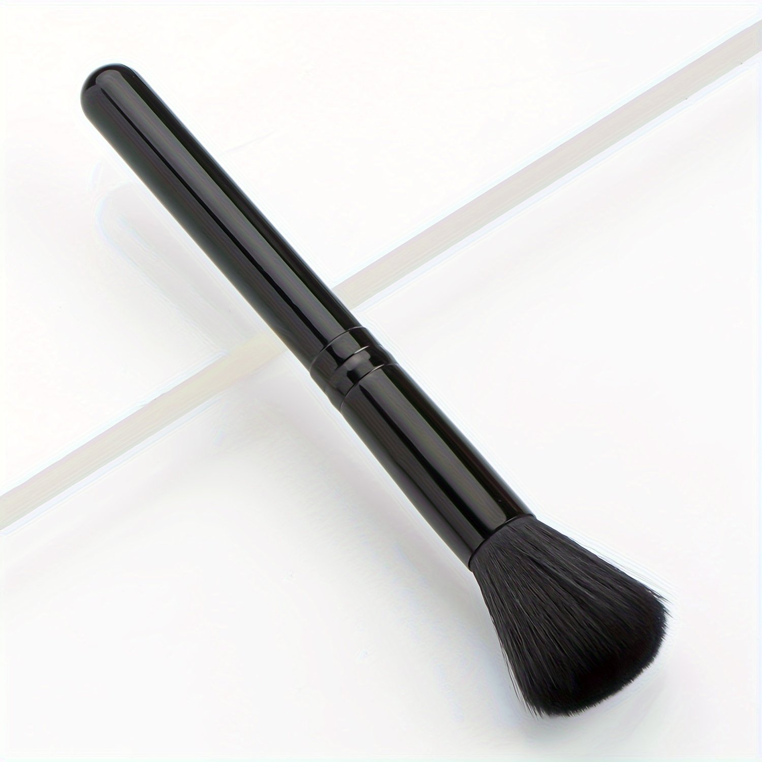 Wooden Handle Blush Brush soft bristles