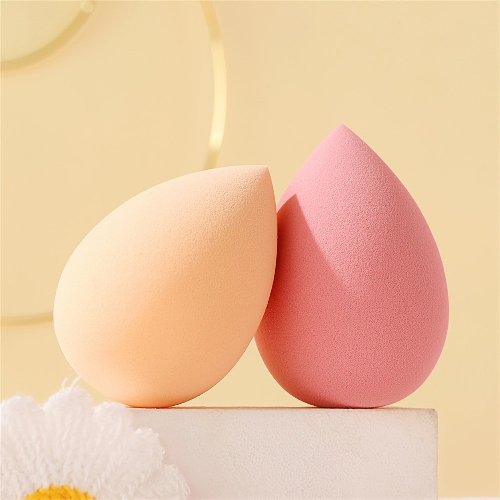 Bouncy beauty blender for wet and dry use