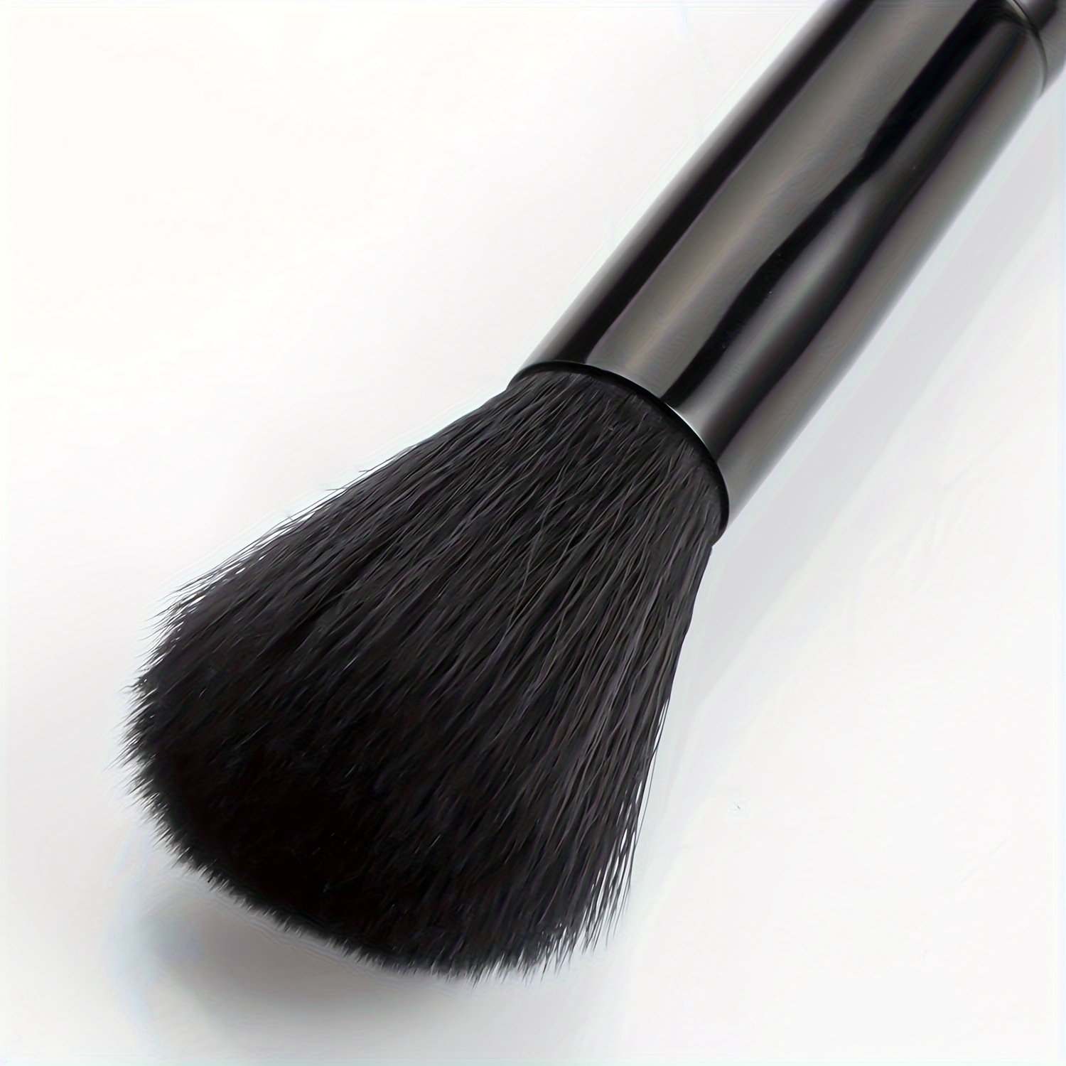 High-quality nylon bristles blush brush