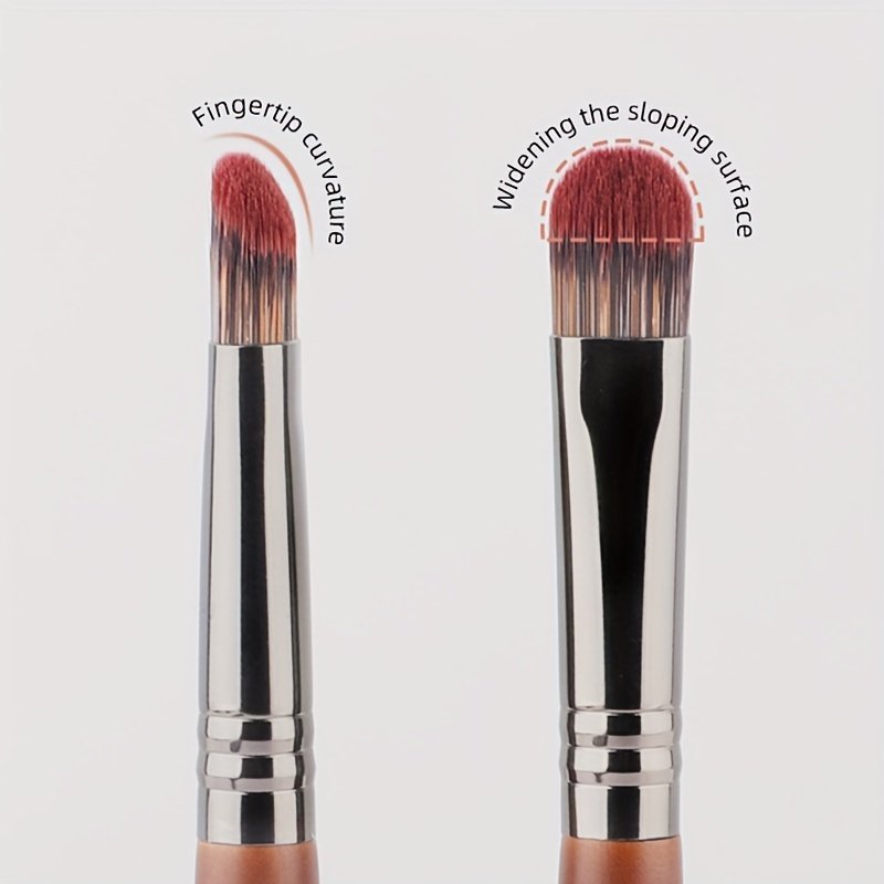 Professional Concealer Brush soft bristles